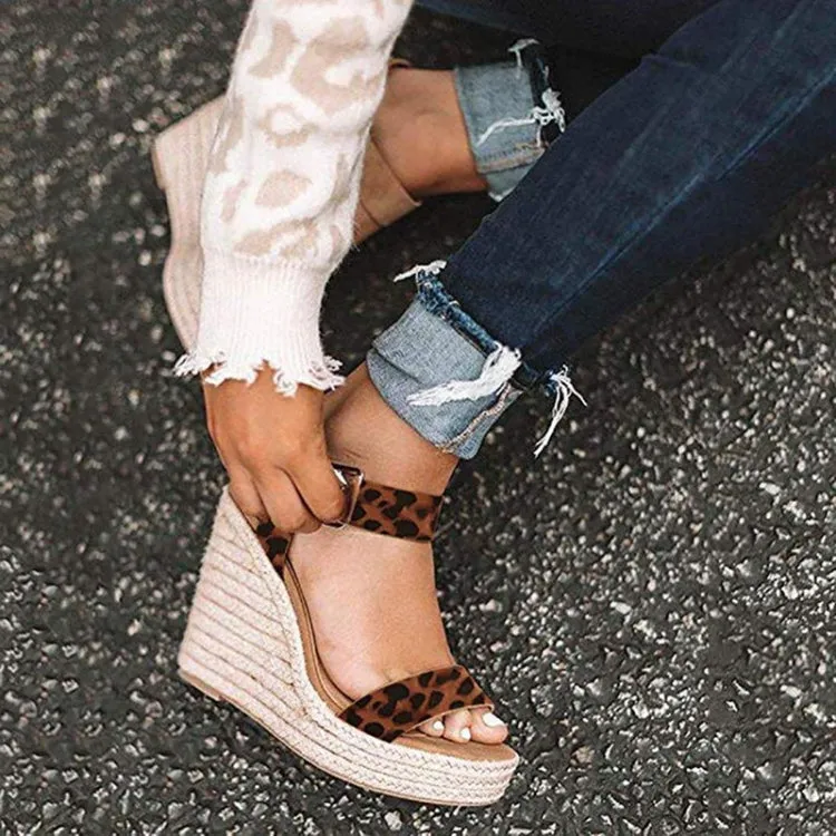 Hemp Rope Fish Mouth Wedge Sandals with Buckle Closure for Women