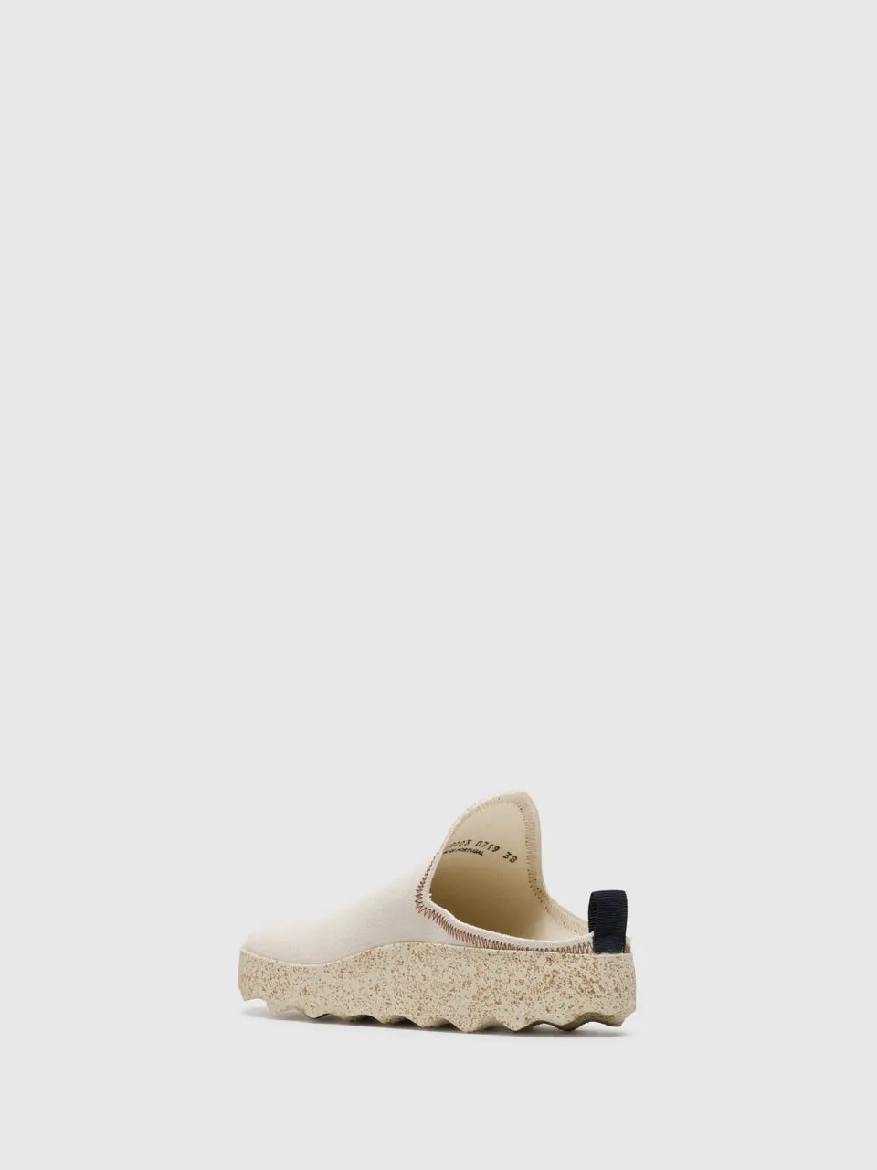 Snow Closed Mules