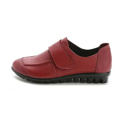 Women Soft Leather Slip On Flat Shoes Magic Stick Pure Color Comfy Flat Loafers
