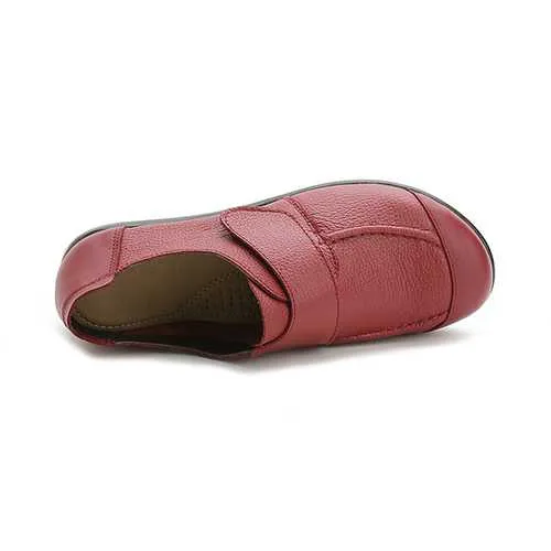 Women Soft Leather Slip On Flat Shoes Magic Stick Pure Color Comfy Flat Loafers