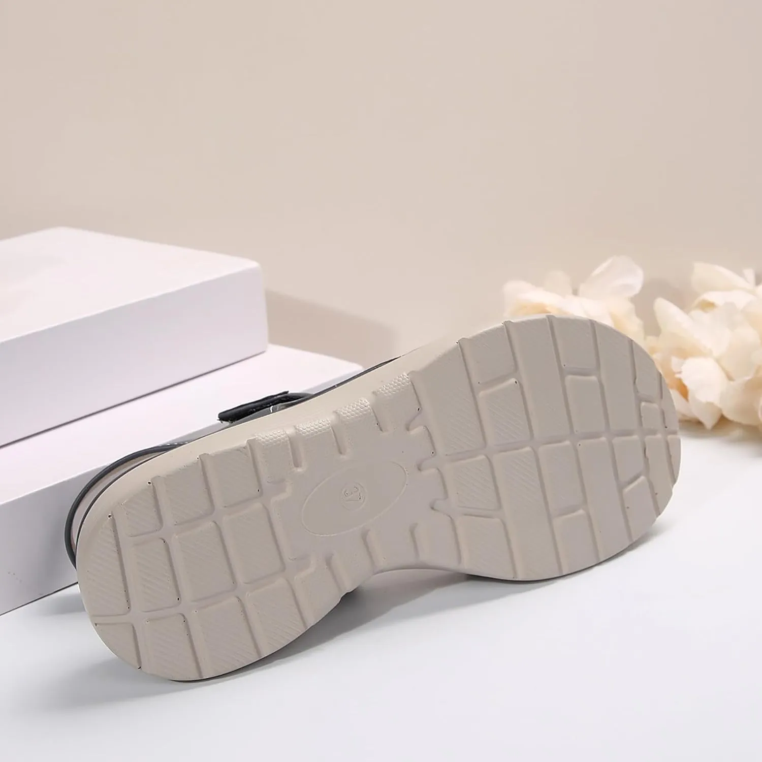 Womens sandals comfortable Summer Sport Sandals with Arch Support Comfortable Walking Ankle Strap Sandals